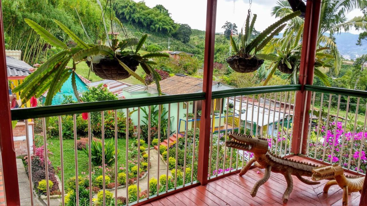 Finca Turistica Los Rosales Pereira Ngoại thất bức ảnh