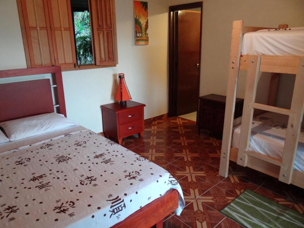 Finca Turistica Los Rosales Pereira Ngoại thất bức ảnh