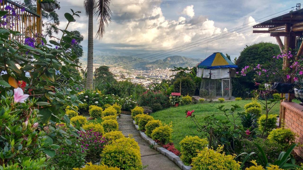 Finca Turistica Los Rosales Pereira Ngoại thất bức ảnh